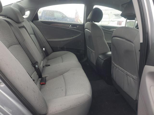 Photo 10 from auction – 2015 HYUNDAI SONATA HYB with VIN KMHEC4A42FA123092