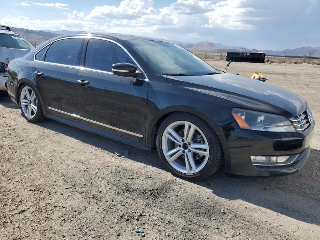 Photo 4 from auction – 2013 VOLKSWAGEN PASSAT SEL with VIN 1VWCN7A33DC011897