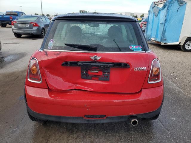 Photo 6 from auction – 2010 MINI COOPER with VIN WMWMF3C54ATU76919