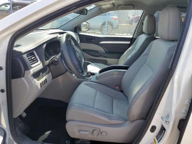 Photo 7 from auction – 2016 TOYOTA HIGHLANDER with VIN 5TDBKRFH9GS318971