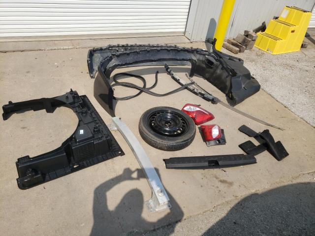 Photo 13 from auction – 2018 CHEVROLET EQUINOX LT with VIN 3GNAXJEV7JS529926