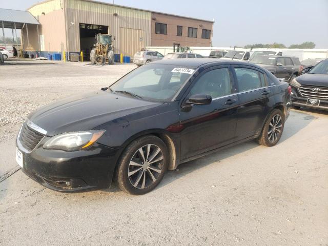 CHRYSLER 200 LIMITE 2014 with VIN 1C3CCBCG2EN120020 - Photo from auction