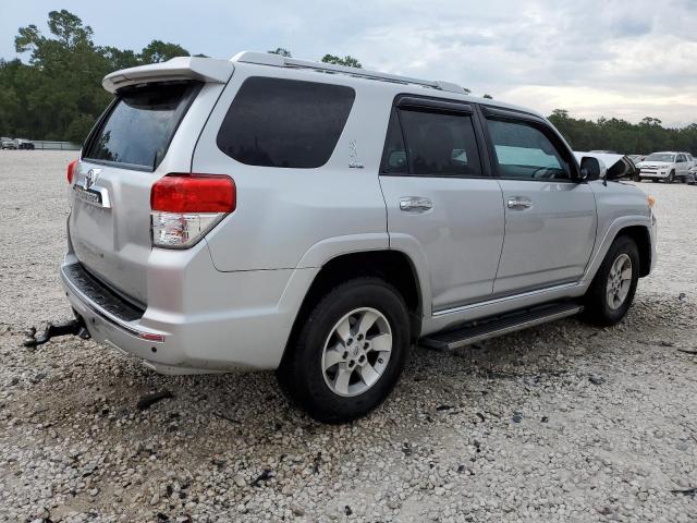 Photo 3 from auction – 2010 TOYOTA 4RUNNER SR with VIN JTEZU5JR7A5009686