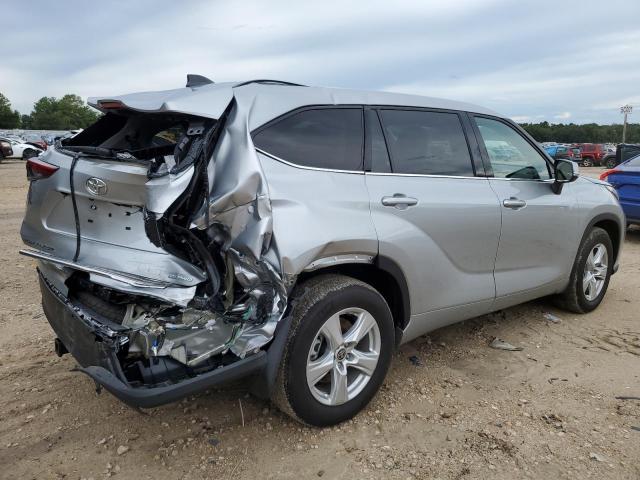 Photo 3 from auction – 2022 TOYOTA HIGHLANDER with VIN 5TDBZRBH5NS253261