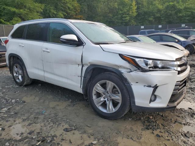 Photo 4 from auction – 2018 TOYOTA HIGHLANDER with VIN 5TDDZRFH0JS863243