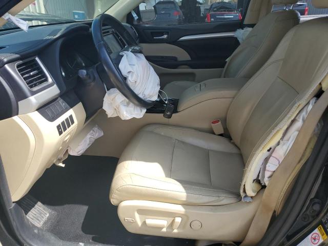 Photo 7 from auction – 2015 TOYOTA HIGHLANDER with VIN 5TDJKRFH2FS199896
