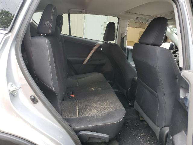 Photo 11 from auction – 2016 TOYOTA RAV4 XLE with VIN 2T3RFREV0GW520168