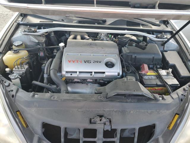 Photo 11 from auction – 2002 LEXUS ES 300 with VIN JTHBF30GX25027684