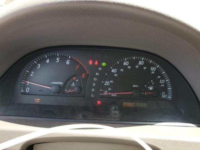 Photo 9 from auction – 2004 TOYOTA CAMRY LE with VIN JTDBF32KX40152414