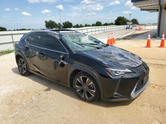Photo 4 from auction – 2019 LEXUS UX 200 with VIN JTHY3JBH5K2007972