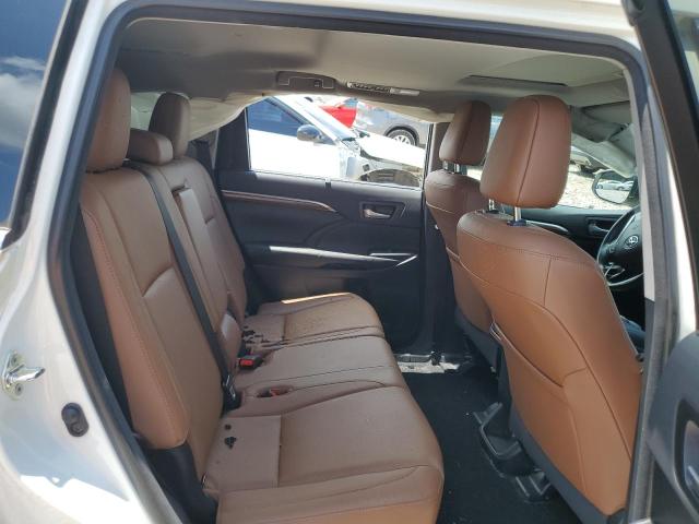 Photo 10 from auction – 2018 TOYOTA HIGHLANDER with VIN 5TDDZRFH3JS904836