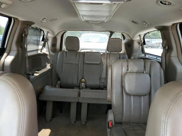 Photo 10 from auction – 2011 CHRYSLER TOWN & COU with VIN 2A4RR8DG6BR747298