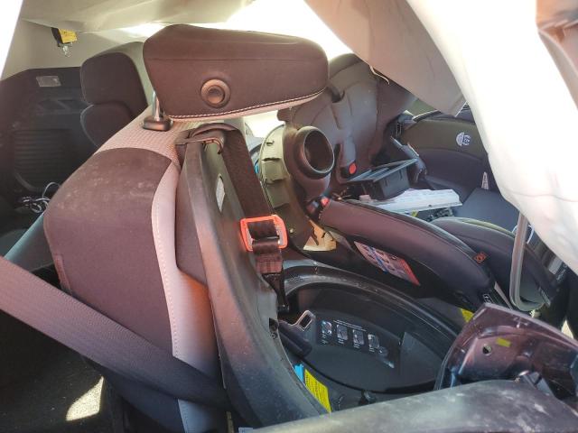 Photo 11 from auction – 2018 TOYOTA RAV4 ADVEN with VIN JTMWFREV6JD117996