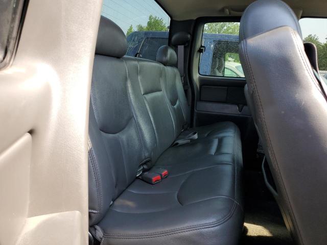 Photo 12 from auction – 2005 CHEVROLET SILVERADO with VIN 1GCHK29295E291153
