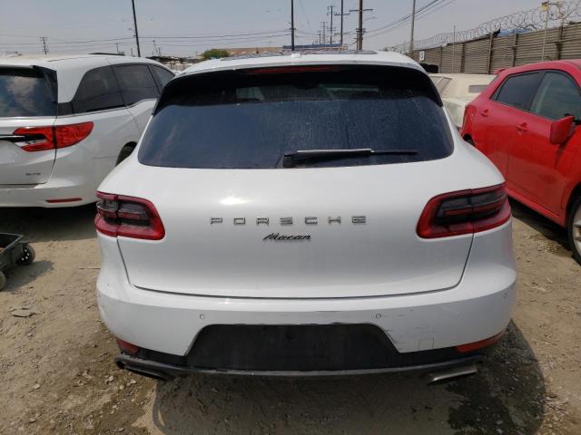 Photo 6 from auction – 2017 PORSCHE MACAN with VIN WP1AA2A53HLB07088
