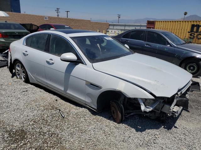 Photo 4 from auction – 2017 JAGUAR XE PREMIUM with VIN SAJAD4BG3HA945509