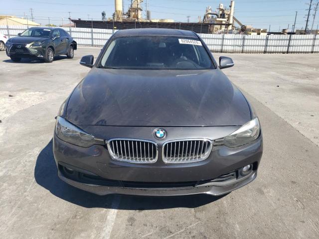 Photo 5 from auction – 2016 BMW 320 I with VIN WBA8E1G54GNT34120