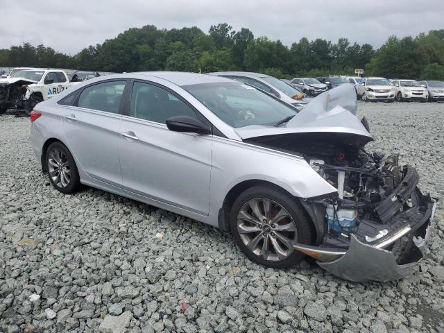 Photo 4 from auction – 2012 HYUNDAI SONATA SE with VIN 5NPEC4AC0CH336235