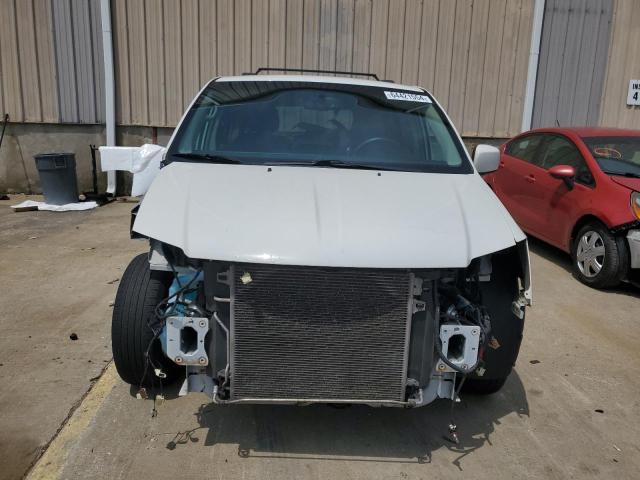Photo 5 from auction – 2012 CHRYSLER TOWN & COU with VIN 2C4RC1BG2CR313365