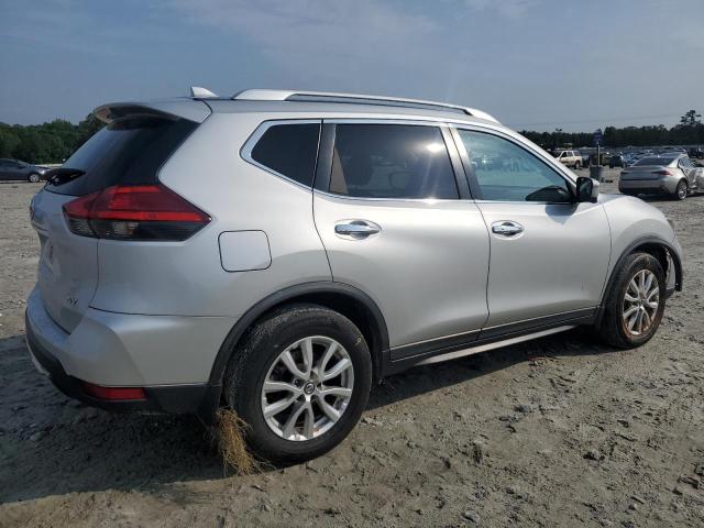 Photo 3 from auction – 2017 NISSAN ROGUE S with VIN KNMAT2MT0HP597293