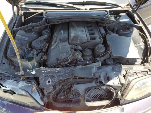 Photo 11 from auction – 2005 BMW 325 I with VIN WBAET37435NJ90875