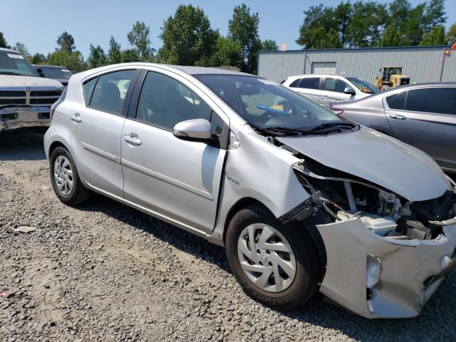 Photo 4 from auction – 2015 TOYOTA PRIUS C with VIN JTDKDTB33F1111635