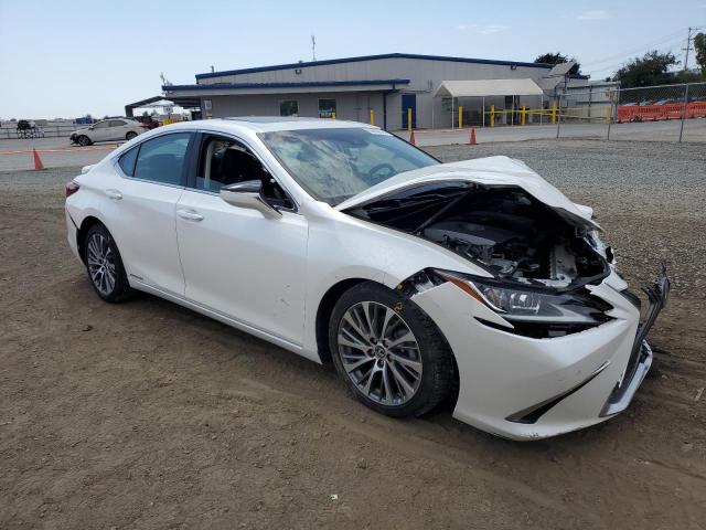 Photo 4 from auction – 2021 LEXUS ES 300H with VIN 58ADA1C11MU010208