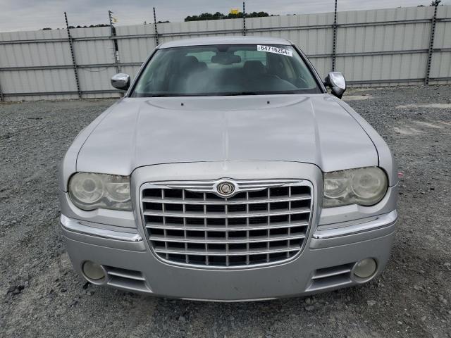 Photo 5 from auction – 2005 CHRYSLER 300C with VIN 2C3JA63H45H121403