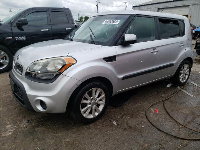 KIA SOUL + 2013 with VIN KNDJT2A6XD7519547 - Photo from auction