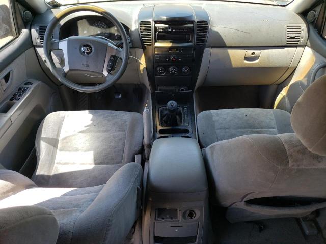Photo 8 from auction – 2004 KIA SORENTO EX with VIN KNDJC733745263699
