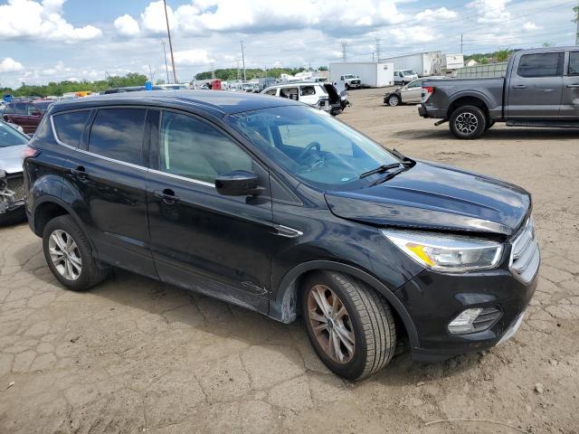 Photo 4 from auction – 2017 FORD ESCAPE SE with VIN 1FMCU0GD1HUD90682