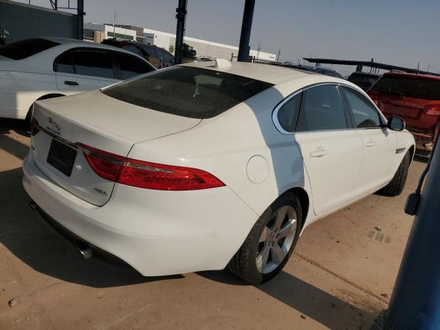 Photo 3 from auction – 2018 JAGUAR XF with VIN SAJBR4FX8JCY69487
