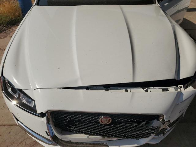 Photo 11 from auction – 2018 JAGUAR XF with VIN SAJBR4FX8JCY69487