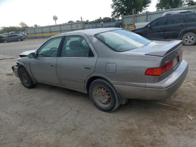 Photo 2 from auction – 2000 TOYOTA CAMRY CE with VIN JT2BG22K3Y0458974