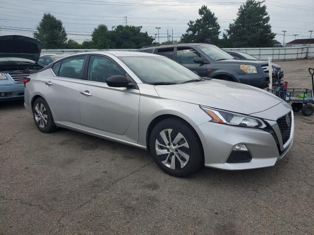 Photo 4 from auction – 2019 NISSAN ALTIMA S with VIN 1N4BL4BV6KC216426