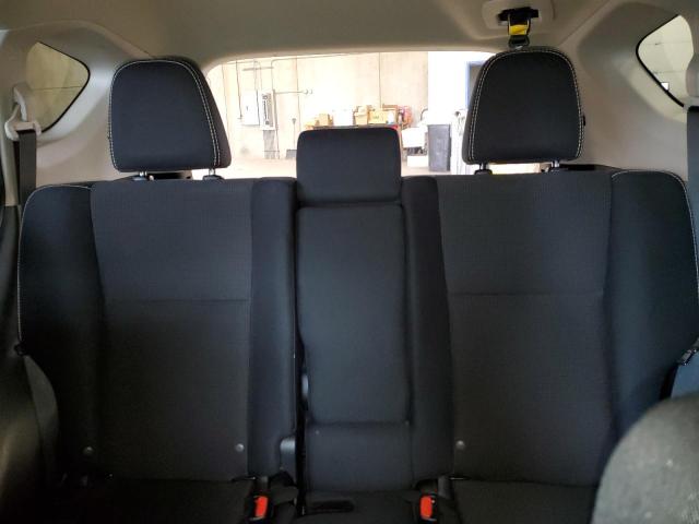 Photo 10 from auction – 2017 TOYOTA RAV4 XLE with VIN 2T3RFREVXHW638648
