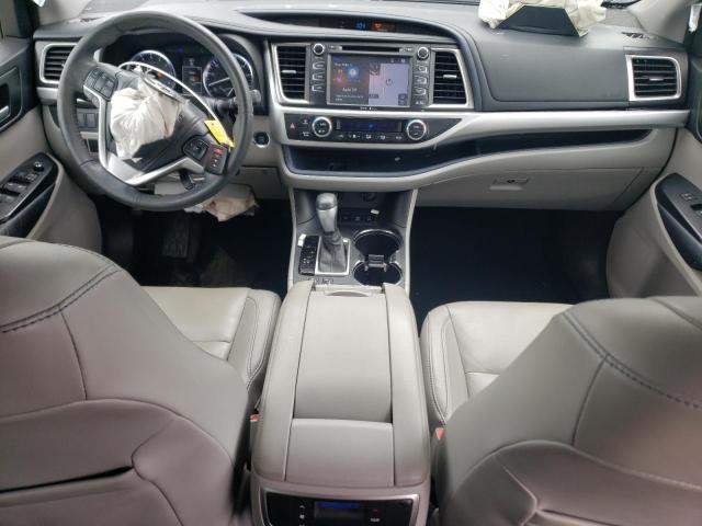 Photo 8 from auction – 2015 TOYOTA HIGHLANDER with VIN 5TDJKRFHXFS084382
