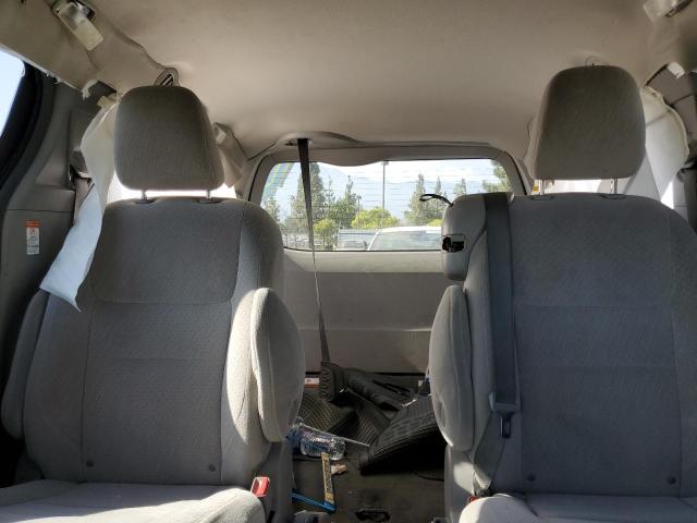 Photo 10 from auction – 2016 TOYOTA SIENNA LE with VIN 5TDKK3DC9GS710854