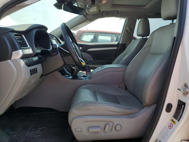 Photo 7 from auction – 2019 TOYOTA HIGHLANDER with VIN 5TDJGRFH2KS067992