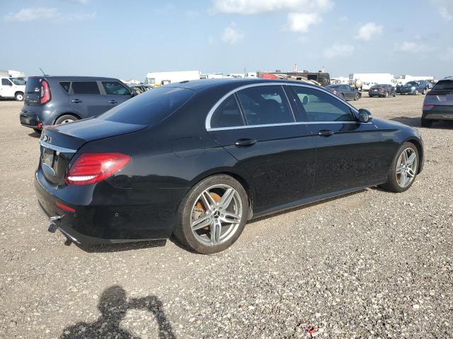 Photo 3 from auction – 2017 MERCEDES-BENZ E 300 with VIN WDDZF4JB7HA156299