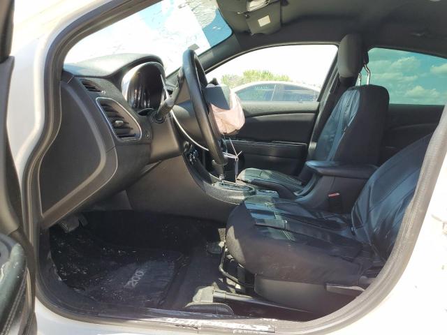 Photo 7 from auction – 2014 CHRYSLER 200 LX with VIN 1C3CCBAB6EN208981