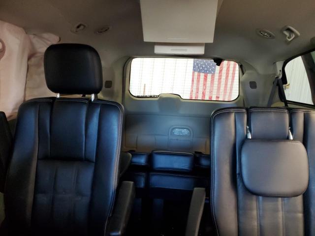 Photo 10 from auction – 2014 CHRYSLER TOWN & COU with VIN 2C4RC1BG6ER435164
