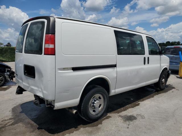 Photo 3 from auction – 2017 CHEVROLET EXPRESS G2 with VIN 1GCWGAFF7H1175925