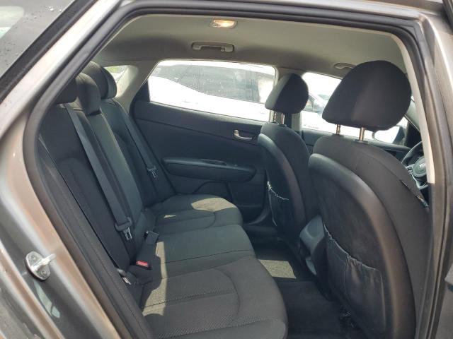 Photo 10 from auction – 2016 KIA OPTIMA LX with VIN 5XXGT4L38GG008925