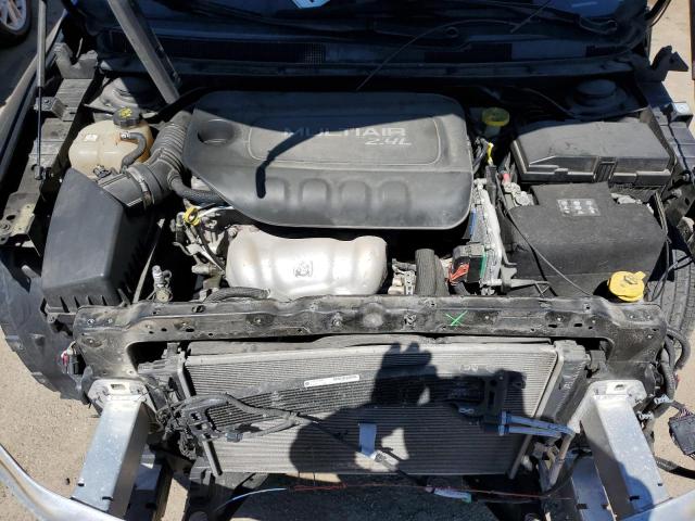 Photo 11 from auction – 2016 CHRYSLER 200 LIMITE with VIN 1C3CCCAB6GN154378