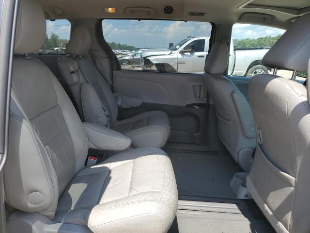 Photo 11 from auction – 2015 TOYOTA SIENNA XLE with VIN 5TDYK3DC8FS687916