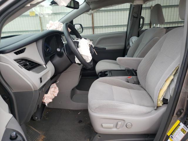 Photo 7 from auction – 2018 TOYOTA SIENNA LE with VIN 5TDKZ3DC3JS963039