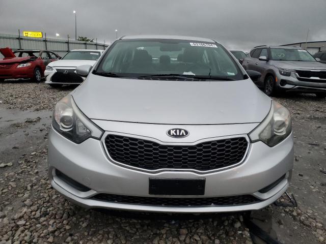 Photo 5 from auction – 2015 KIA FORTE LX with VIN KNAFK4A61F5283354