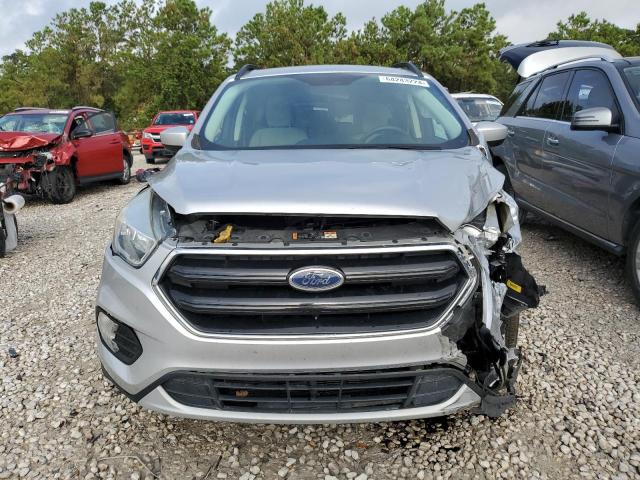 Photo 5 from auction – 2018 FORD ESCAPE SE with VIN 1FMCU9GD5JUA43043