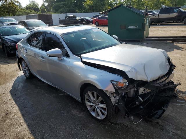 Photo 4 from auction – 2016 LEXUS IS 200T with VIN JTHBA1D25G5012289